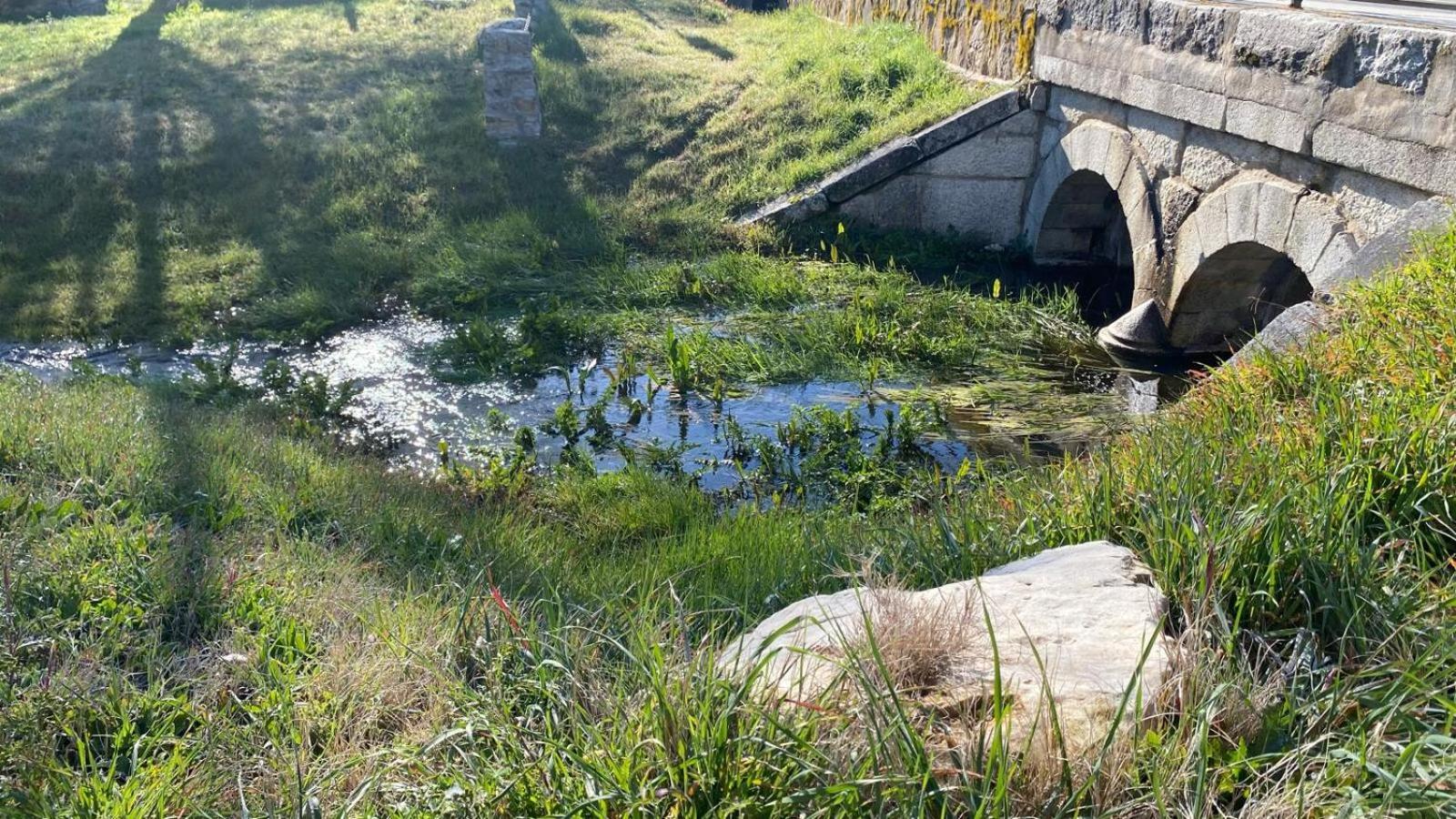 Alojamiento Antigua Casa De Telefonos El Berrueco Bagian luar foto